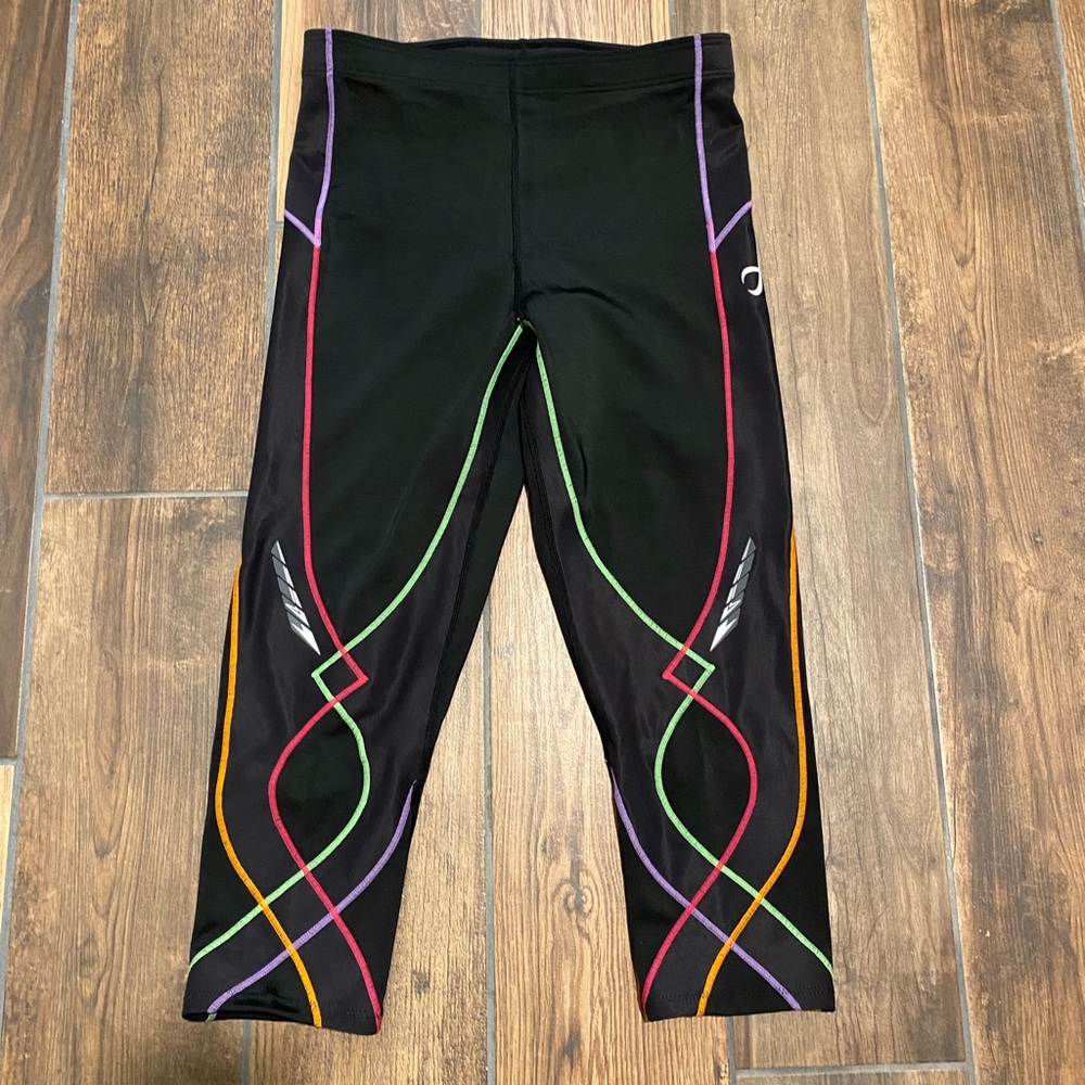 NWOT CW-X Women’s Large 3/4 Stabilyx Tights